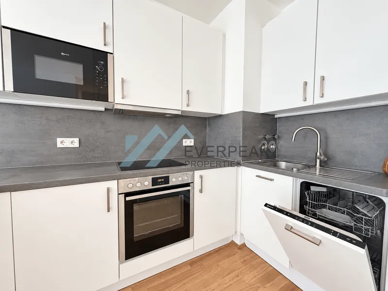 Moderne Neubauwohnung mit hochwertiger Ausstattung in begehrter Lage von Berlin-Wilmersdorf — photo 1